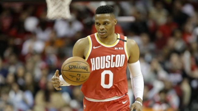 76人三核全伤不敌魔术！26分钟抢20板！2年才1000万，恩比德绝配