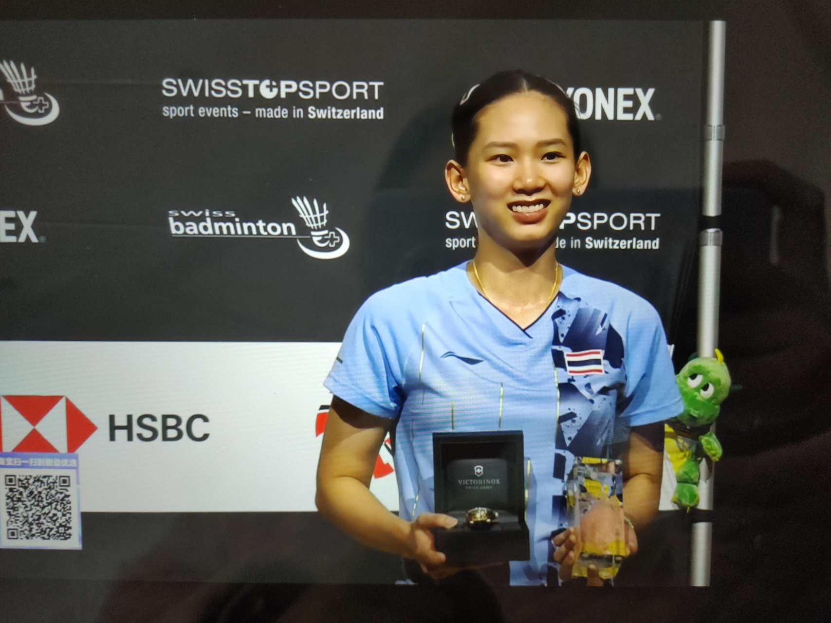 卡佩罗：莱奥在赛后应该去拥抱队友们，他必须改变自己的态度.