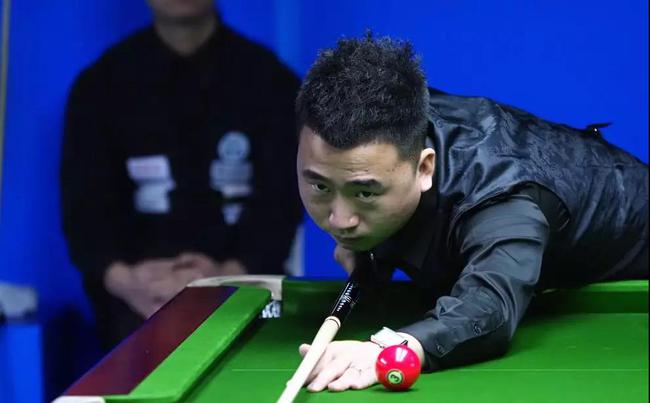 板的硬度不 板的硬度不